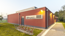 Glesch Paffendorf jahnstrasse_seite_schriftzug_fahrradst_beleuchtet_kl_2
